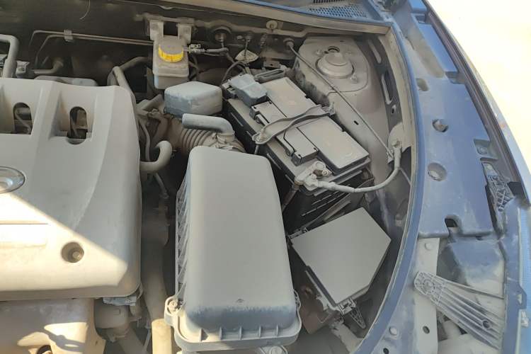 Used GAC Trumpchi GS5 Super 2015 2.0L Automatic Two-Wheel Drive Elite Edition Engine Bay Left
