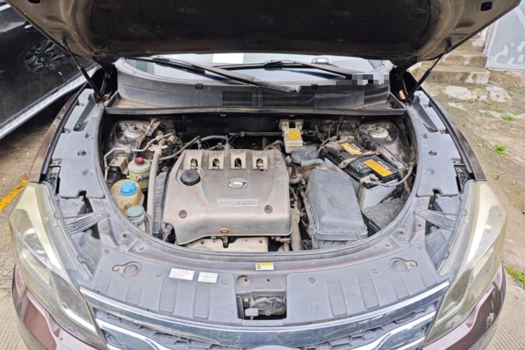 Used GAC Trumpchi GS5 Super 2015 2.0L Automatic Two-Wheel Drive Elite Edition Engine Bay