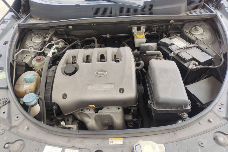 Used GAC Trumpchi GS5 Super 2015 2.0L Automatic Two-Wheel Drive Elite Edition Engine Bay