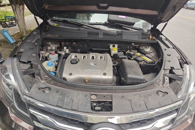 Used GAC Trumpchi GS5 Super 2015 2.0L Automatic Two-Wheel Drive Luxury Navigation Edition Engine Bay