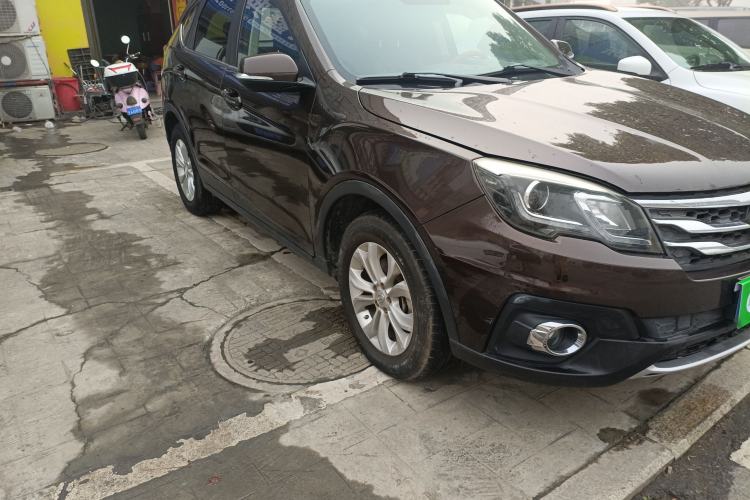 Used GAC Trumpchi GS5 Super 2015 1.8T Automatic Two-Wheel Drive Elite Edition Exterior 2