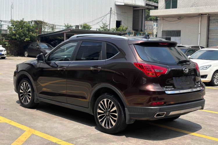 Used GAC Trumpchi GS5 Super 2015 1.8T Automatic All-Wheel-Drive Luxury Edition Exterior 2