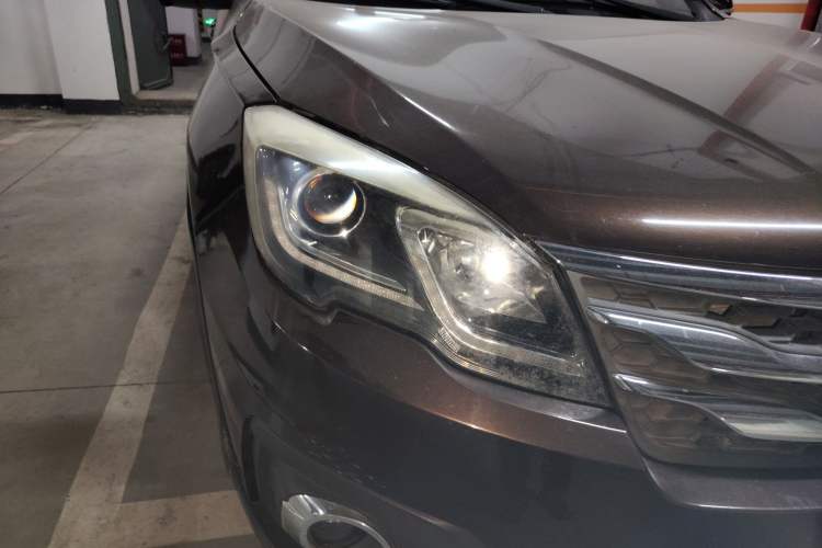 Used GAC Trumpchi GS5 Super 2015 1.8T Automatic Two-Wheel Drive Luxury Navigation Edition Exterior 6