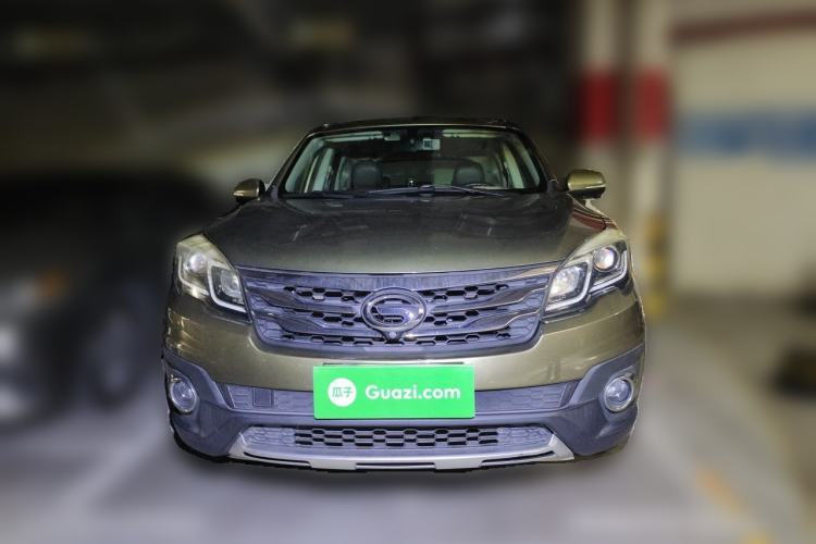 Used GAC Trumpchi GS5 Super 2015 1.8T Automatic Two-Wheel Drive Luxury Navigation Edition Front