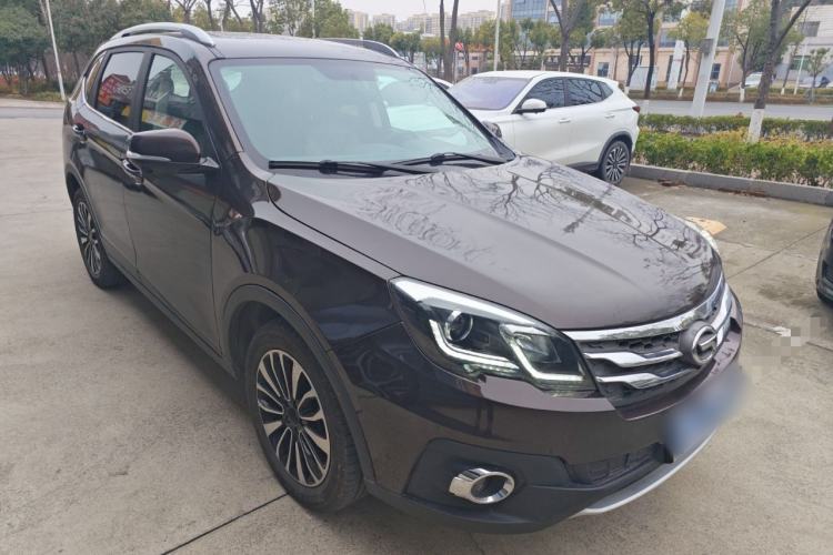 Used GAC Trumpchi GS5 Super 2015 1.8T Automatic All-Wheel-Drive Luxury Edition Front Right 45 Deg