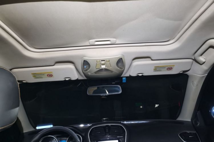 Used GAC Trumpchi GS5 Super 2015 1.8T Automatic All-Wheel-Drive Luxury Edition Headliner