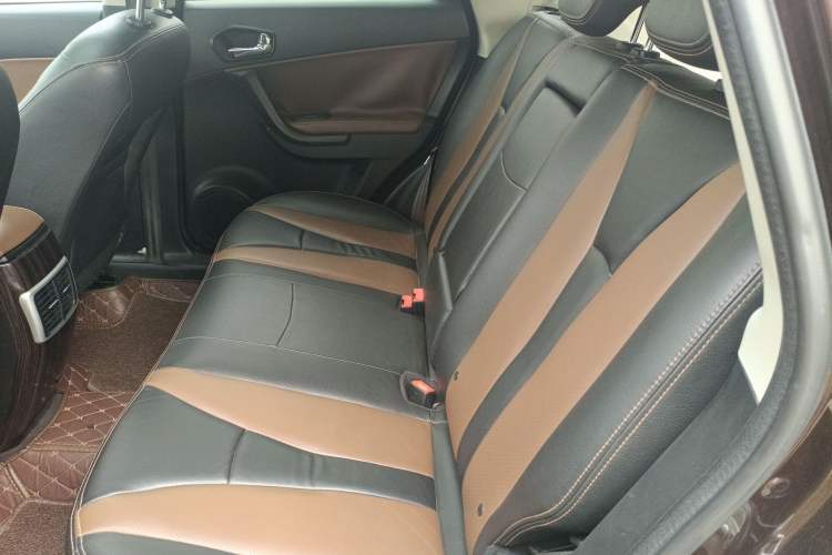 Used GAC Trumpchi GS5 Super 2015 1.8T Automatic Two-Wheel Drive Elite Edition Interior 4