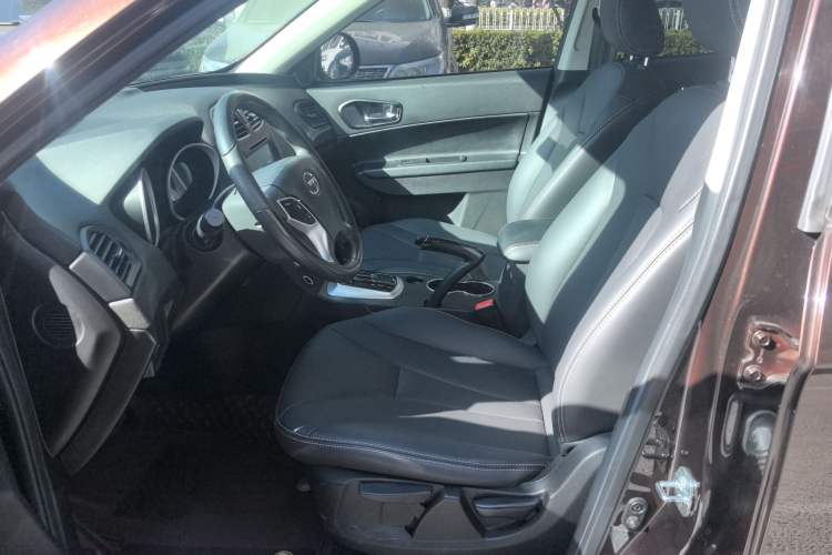 Used GAC Trumpchi GS5 Super 2015 2.0L Automatic Two-Wheel Drive Comfort Edition Left Front Seat