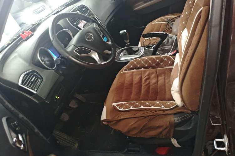 Used GAC Trumpchi GS5 Super 2015 2.0L Manual Two-Wheel Drive Elite Edition Left Front Seat