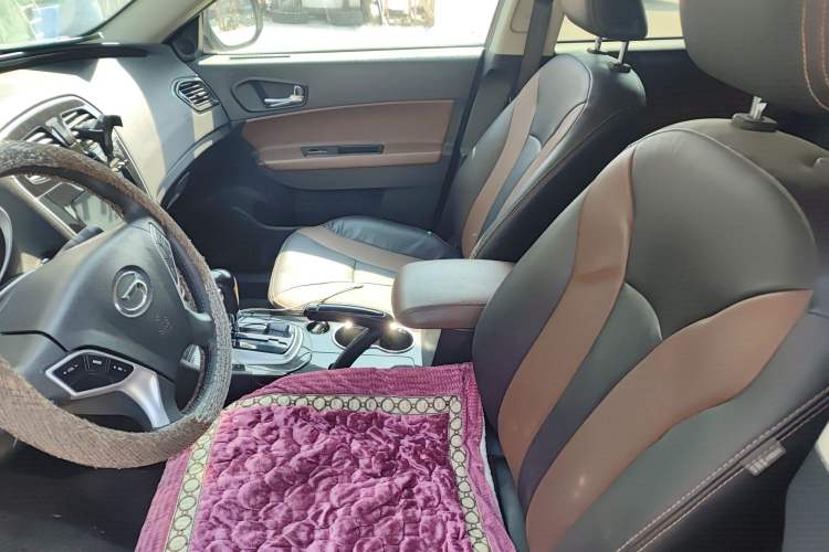 Used GAC Trumpchi GS5 Super 2015 2.0L Automatic Two-Wheel Drive Elite Edition Left Front Seat