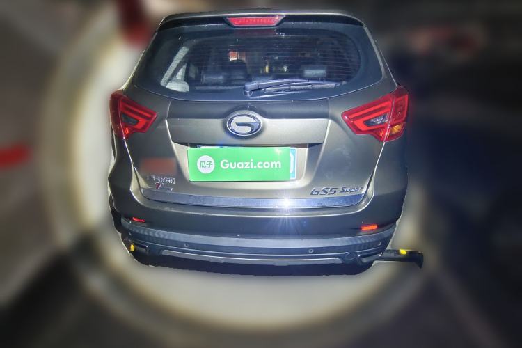 Used GAC Trumpchi GS5 Super 2015 1.8T Automatic Two-Wheel Drive Luxury Navigation Edition Rear