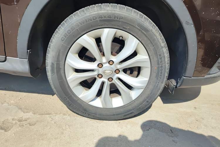 Used GAC Trumpchi GS5 Super 2015 2.0L Automatic Two-Wheel Drive Elite Edition Right Front Wheel Hub