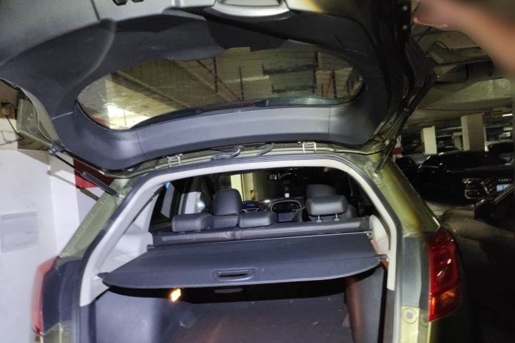 Used GAC Trumpchi GS5 Super 2015 1.8T Automatic Two-Wheel Drive Luxury Navigation Edition Trunk