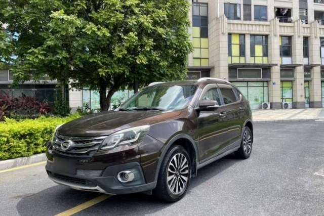 Used GAC Trumpchi GS5 Super 2015 2.0L Automatic Two-Wheel Drive Luxury Navigation Edition