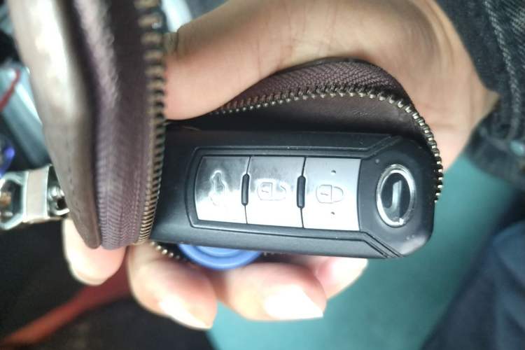 Used GAC Trumpchi GS5 Super 2015 2.0L Automatic Two-Wheel Drive Elite Edition Vehicle Key