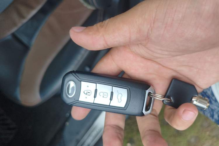 Used GAC Trumpchi GS5 Super 2015 2.0L Automatic Two-Wheel Drive Elite Edition Vehicle Key