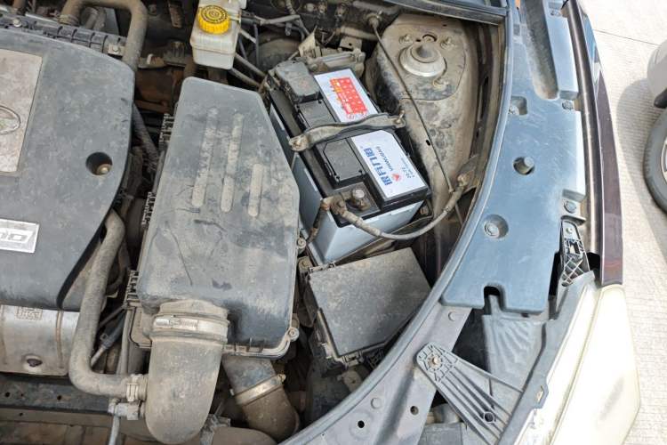 Used GAC Trumpchi GS5 Super 2015 1.8T Automatic Two-Wheel Drive Elite Edition Engine Bay Left