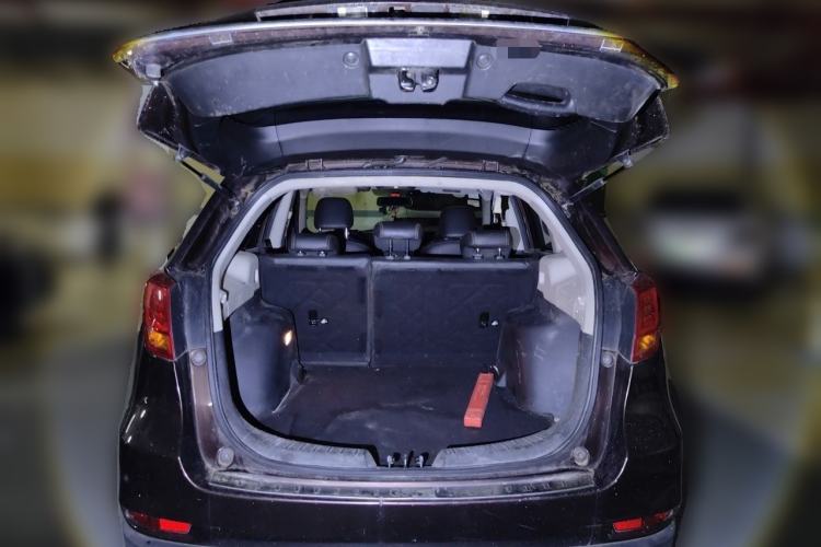 Used GAC Trumpchi GS5 Super 2015 2.0L Automatic Two-Wheel Drive Luxury Navigation Edition Trunk