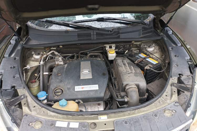 Used GAC Trumpchi GS5 Super 2015 1.8T Automatic Two-Wheel Drive Elite Edition Engine Bay