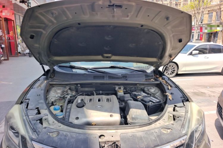 Used GAC Trumpchi GS5 Super 2015 2.0L Automatic Two-Wheel Drive Luxury Navigation Edition Engine Bay