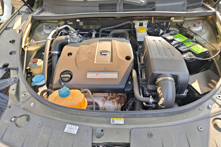Used GAC Trumpchi GS5 Super 2015 1.8T Automatic Two-Wheel Drive Luxury Edition Engine Bay