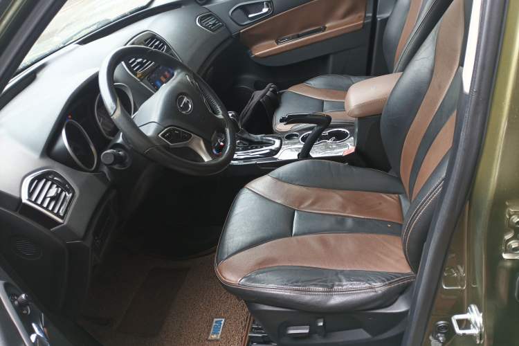 Used GAC Trumpchi GS5 Super 2015 1.8T Automatic Two-Wheel Drive Elite Edition Left Front Seat