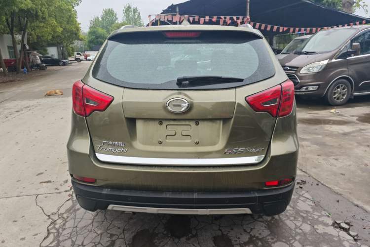 Used GAC Trumpchi GS5 Super 2015 2.0L Automatic Two-Wheel Drive Luxury Navigation Edition Rear