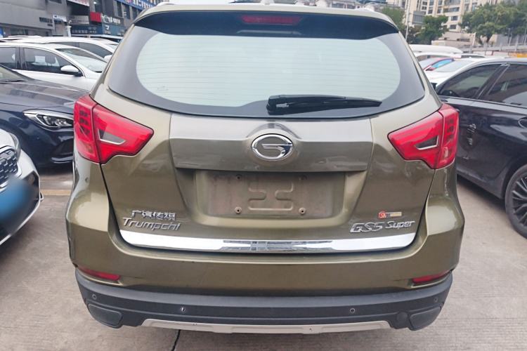 Used GAC Trumpchi GS5 Super 2015 2.0L Automatic Two-Wheel Drive Luxury Navigation Edition Rear