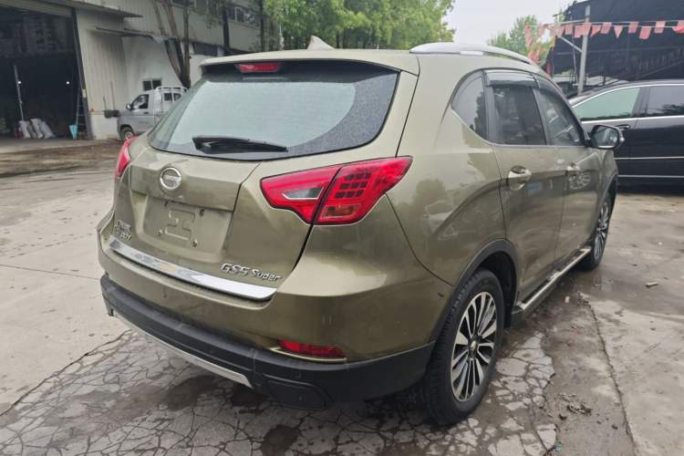 Used GAC Trumpchi GS5 Super 2015 2.0L Automatic Two-Wheel Drive Luxury Navigation Edition Rear Right 45 Deg
