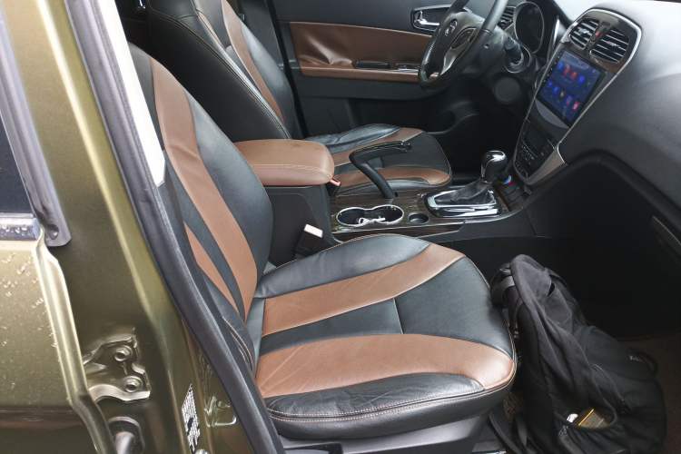 Used GAC Trumpchi GS5 Super 2015 1.8T Automatic Two-Wheel Drive Elite Edition Right Front Seat