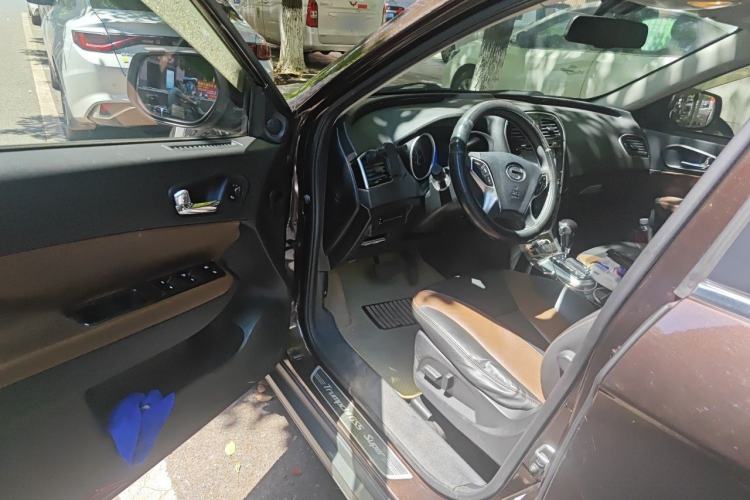 Used GAC Trumpchi GS5 Super 2015 2.0L Automatic Two-Wheel Drive Elite Edition Driver Seat