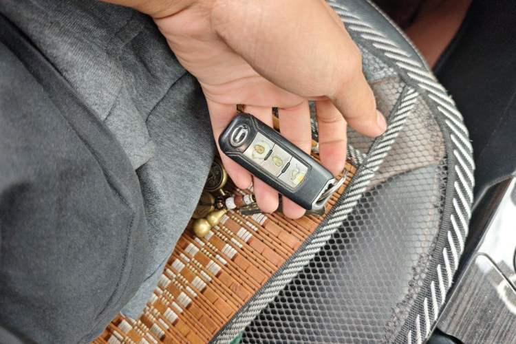 Used GAC Trumpchi GS5 Super 2015 2.0L Automatic Two-Wheel Drive Elite Edition Vehicle Key