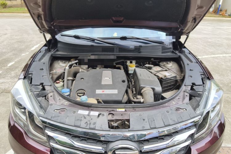 Used GAC Trumpchi GS5 Super 2015 1.8T Automatic Two-Wheel Drive Luxury Navigation Edition Engine Bay