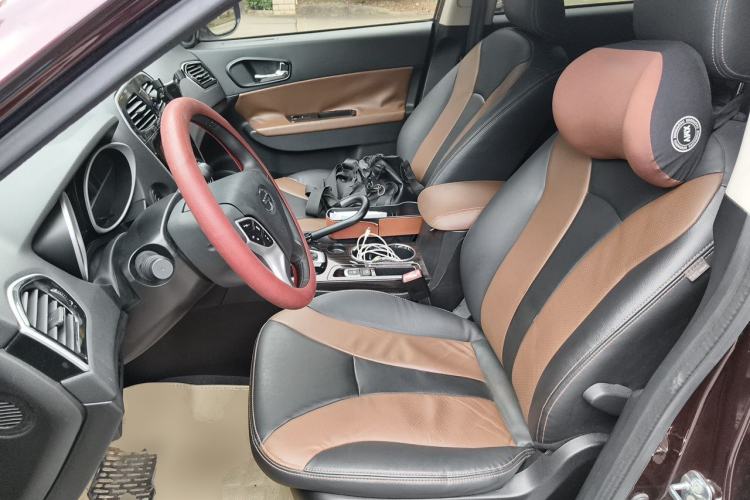 Used GAC Trumpchi GS5 Super 2015 1.8T Automatic Two-Wheel Drive Luxury Navigation Edition Left Front Seat