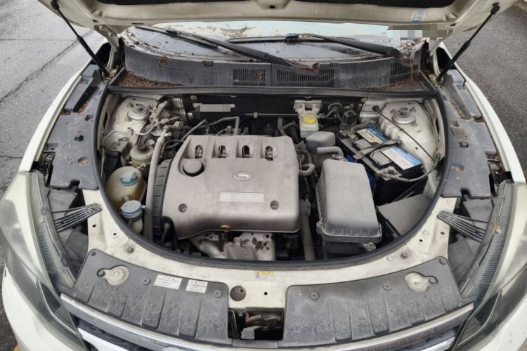 Used GAC Trumpchi GS5 Super 2015 2.0L Automatic Two-Wheel Drive Elite Edition Engine Bay