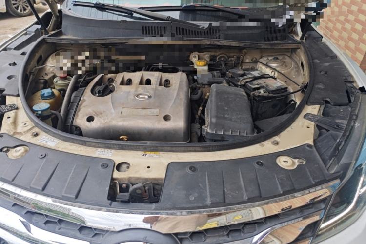 Used GAC Trumpchi GS5 Super 2015 2.0L Automatic Two-Wheel Drive Luxury Navigation Edition Engine Bay