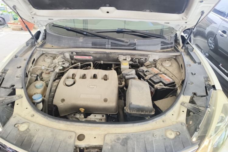 Used GAC Trumpchi GS5 Super 2015 2.0L Automatic Two-Wheel Drive Comfort Edition Engine Bay