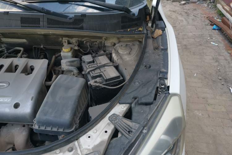 Used GAC Trumpchi GS5 Super 2015 2.0L Manual Two-Wheel Drive Comfort Edition Engine Bay Left