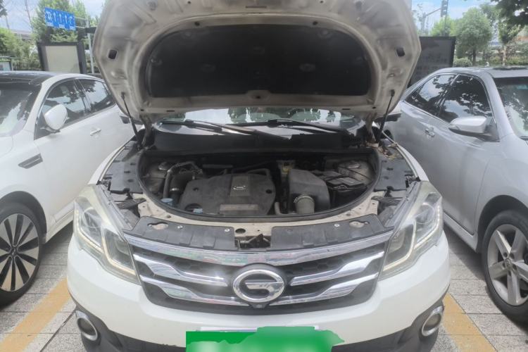 Used GAC Trumpchi GS5 Super 2015 1.8T Automatic Two-Wheel Drive Luxury Navigation Edition Engine Bay