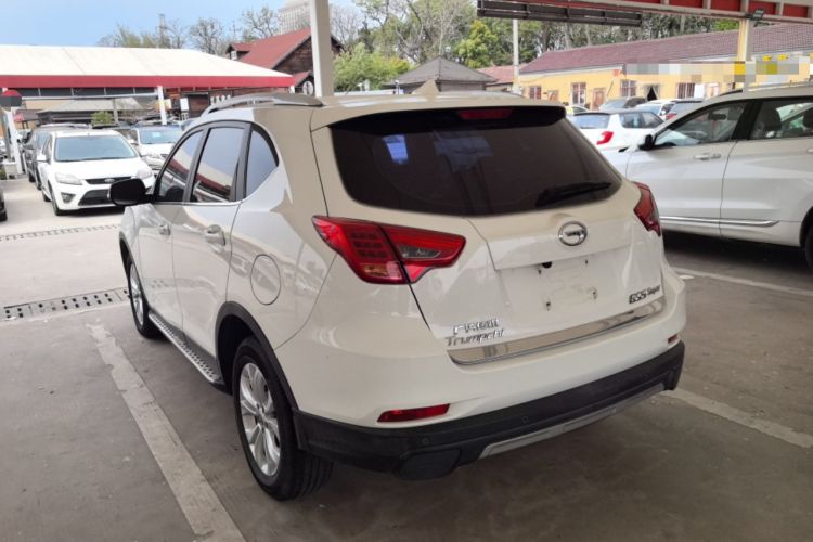 Used GAC Trumpchi GS5 Super 2015 2.0L Automatic Two-Wheel Drive Comfort Edition Exterior 2
