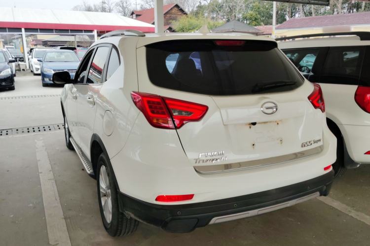 Used GAC Trumpchi GS5 Super 2015 2.0L Automatic Two-Wheel Drive Comfort Edition Exterior 2