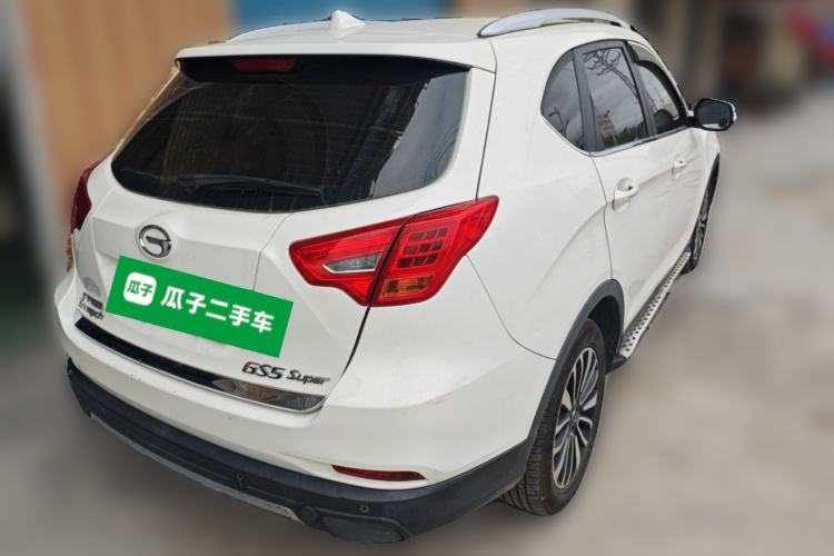 Used GAC Trumpchi GS5 Super 2015 2.0L Automatic Two-Wheel Drive Luxury Navigation Edition Exterior 5
