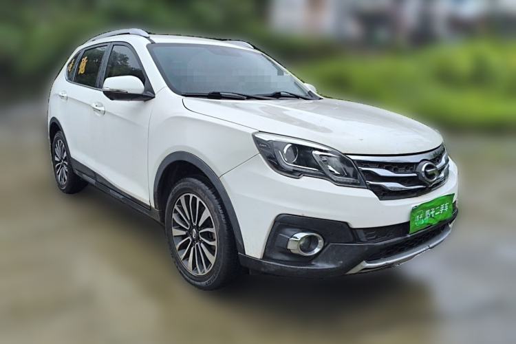 Used GAC Trumpchi GS5 Super 2015 1.8T Automatic Two-Wheel Drive Luxury Edition Front Right 45 Deg