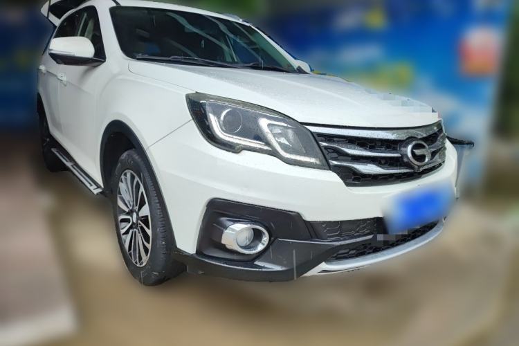 Used GAC Trumpchi GS5 Super 2015 1.8T Automatic Two-Wheel Drive Luxury Navigation Edition Front Right 45 Deg