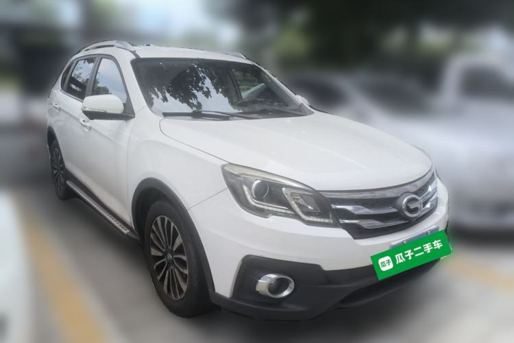 Used GAC Trumpchi GS5 Super 2015 1.8T Automatic Two-Wheel Drive Luxury Navigation Edition Front Right 45 Deg