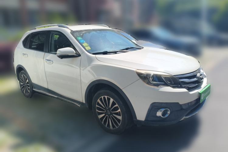 Used GAC Trumpchi GS5 Super 2015 1.8T Automatic Two-Wheel Drive Luxury Edition Front Right 45 Deg
