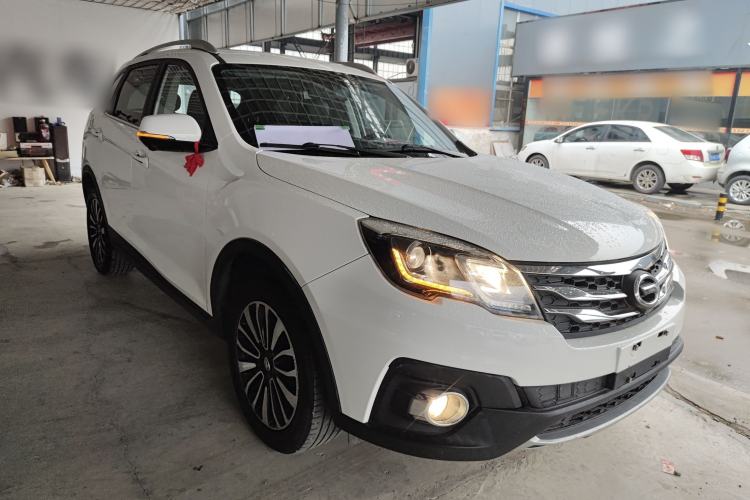 Used GAC Trumpchi GS5 Super 2015 1.8T Automatic All-Wheel Drive Luxury Navigation Edition Front Right 45 Deg