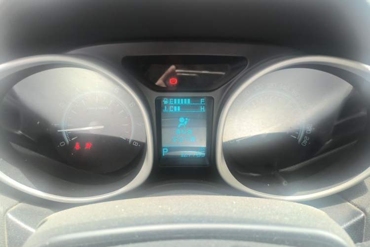 Used GAC Trumpchi GS5 Super 2015 1.8T Automatic Two-Wheel Drive Luxury Navigation Edition Instrument Cluster