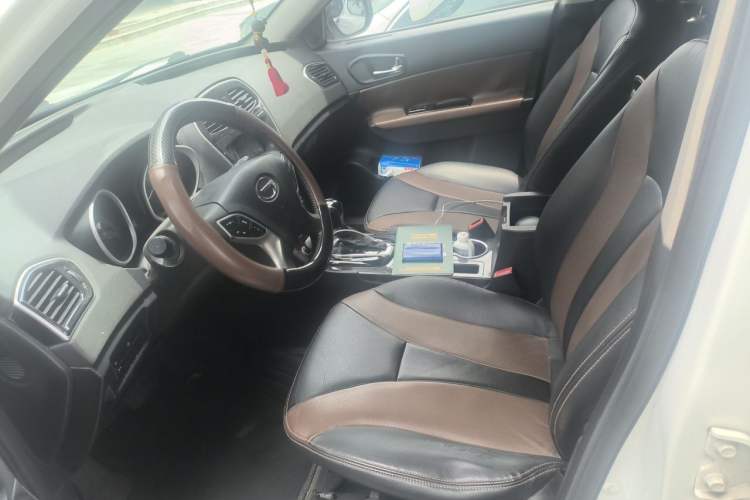 Used GAC Trumpchi GS5 Super 2015 1.8T Automatic Two-Wheel Drive Luxury Navigation Edition Left Front Seat
