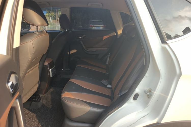 Used GAC Trumpchi GS5 Super 2015 2.0L Automatic Two-Wheel Drive Elite Edition Left Rear Seat